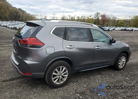 2017 Nissan Rogue S z USA, uszkodzony, nr VIN KNMAT2MV3HP582529